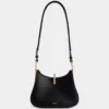 Bolso de piel con anilla pequeña