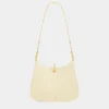 Bolso de piel con anilla pequeña
