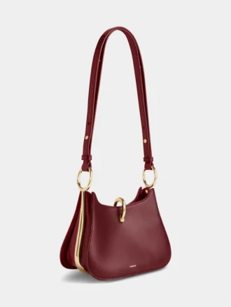 Bolso de piel con anilla pequeña