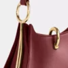 Bolso de piel con anilla pequeña