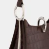 Bolso de piel con anilla pequeña