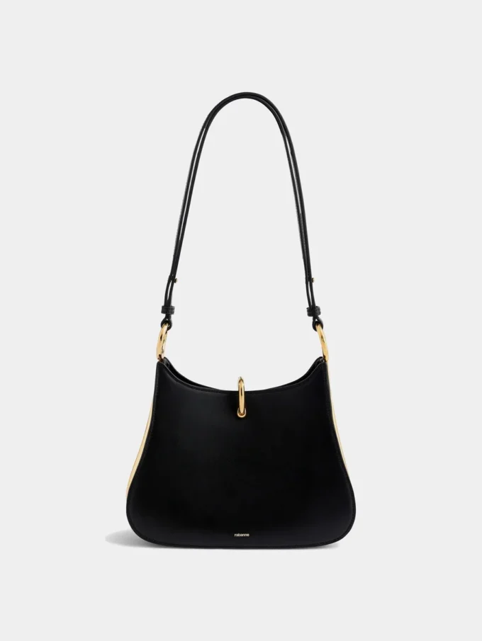 Bolso de piel con anillas medianas.