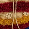 Bolso tipo cubo de rafia