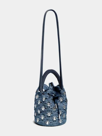 Bolso tipo cubo de rafia azul denim