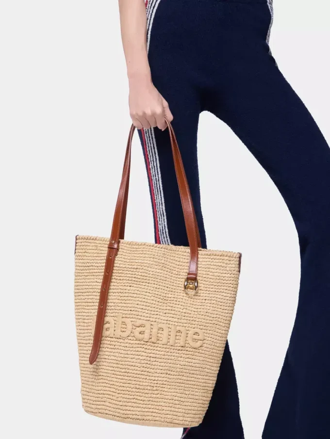 Bolso tote de rafia natural con charms