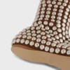 Botas altas con tachuelas