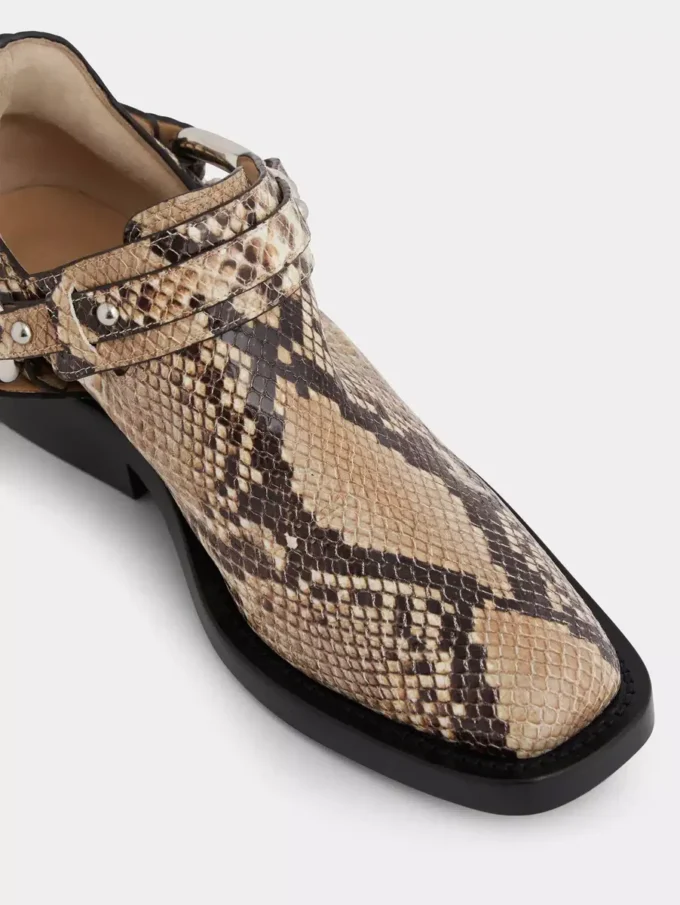 Botines moteros de piel