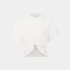 Camiseta blanca con piercing