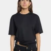 Camiseta oversize con piercing