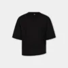 Camiseta oversize con piercing