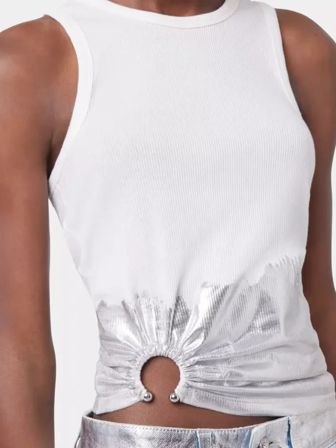 Camiseta sin mangas blanca con aberturas en punto acanalado