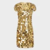 El icónico vestido dorado Sparkle Disc