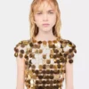 El icónico vestido dorado Sparkle Disc