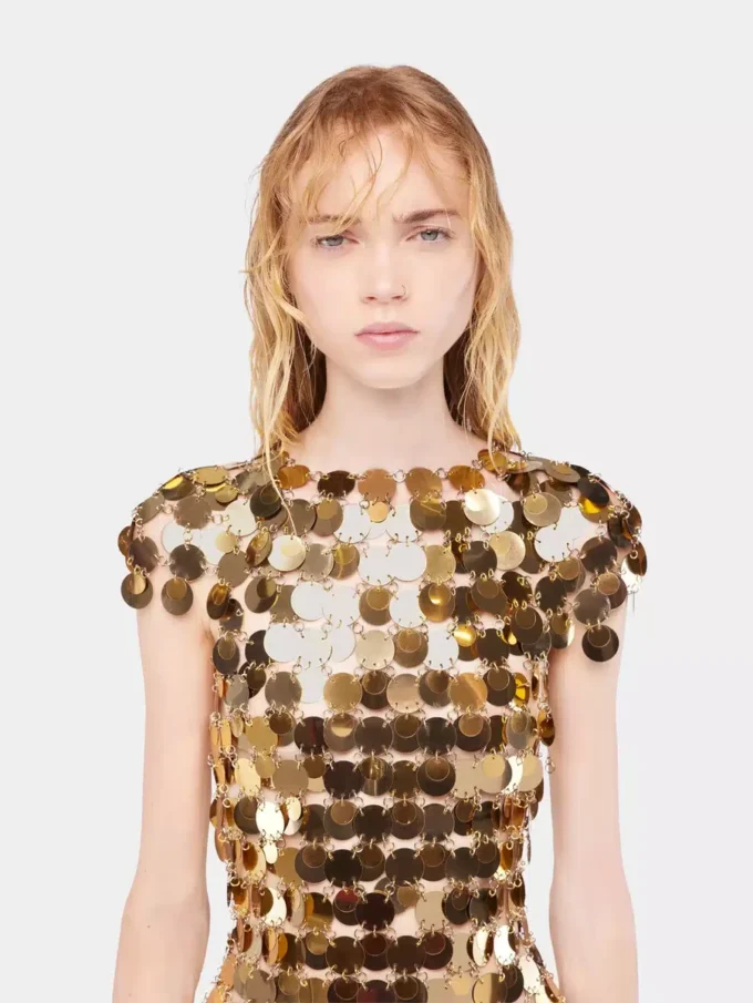 El icónico vestido dorado Sparkle Disc