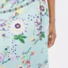 Falda con estampado floral y detalles de cadenas