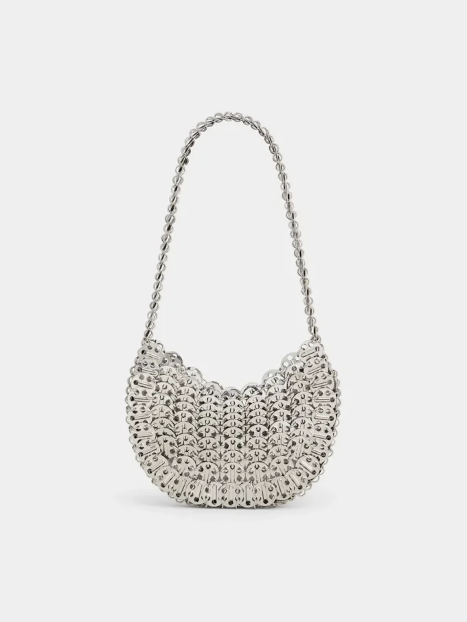 Icónico bolso Moon Bag de 1969 en color plateado