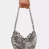 Icónico bolso Moon Bag de 1969 en color plateado