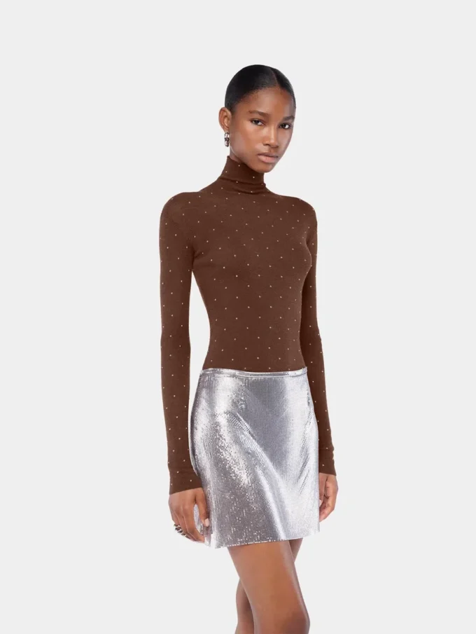 Jersey de cuello alto de lana que se adapta como una segunda piel