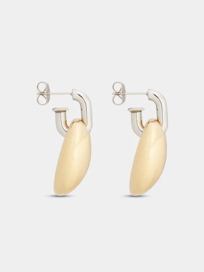 Ocho pendientes gruesos en plata y oro
