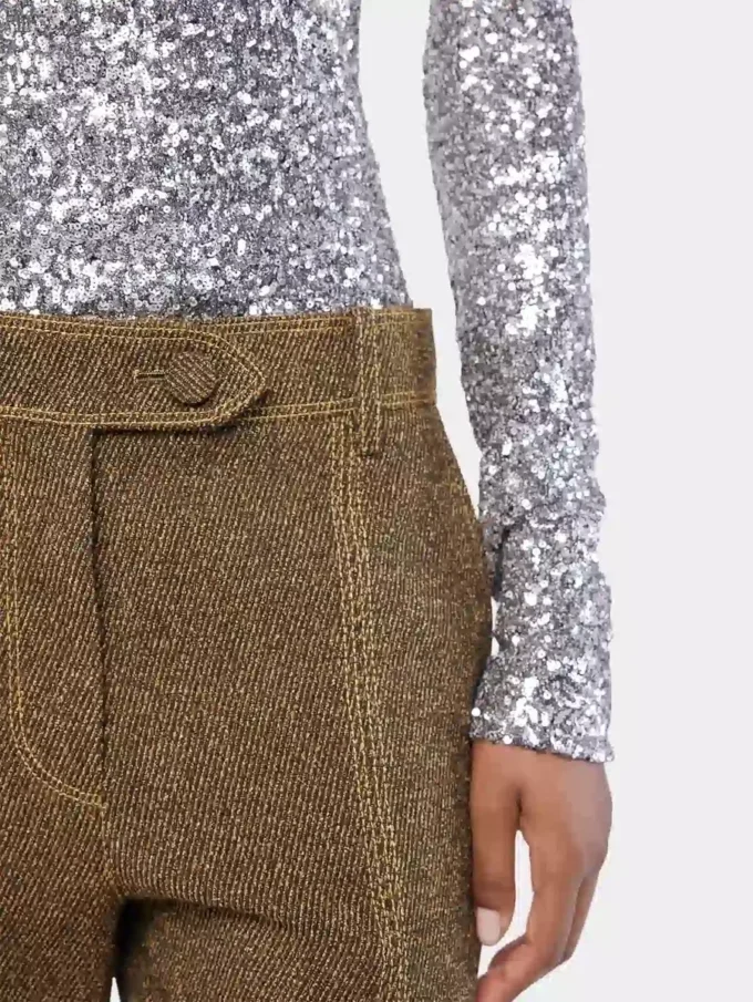 Pantalones entallados de lana