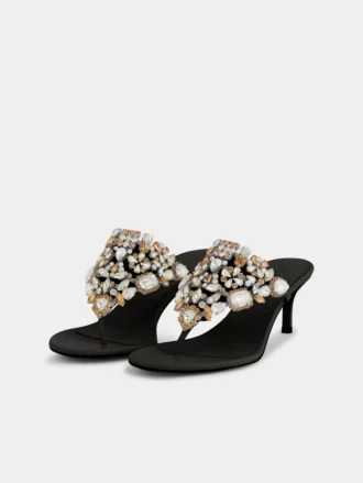 Sandalias de tacón bajo con strass