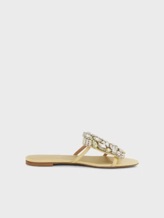 Sandalias planas con pedrería