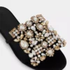 Sandalias planas con pedrería