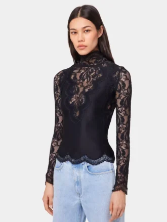 Top negro de manga larga de encaje y jersey