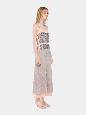 Vestido de gasa con lentejuelas plateadas