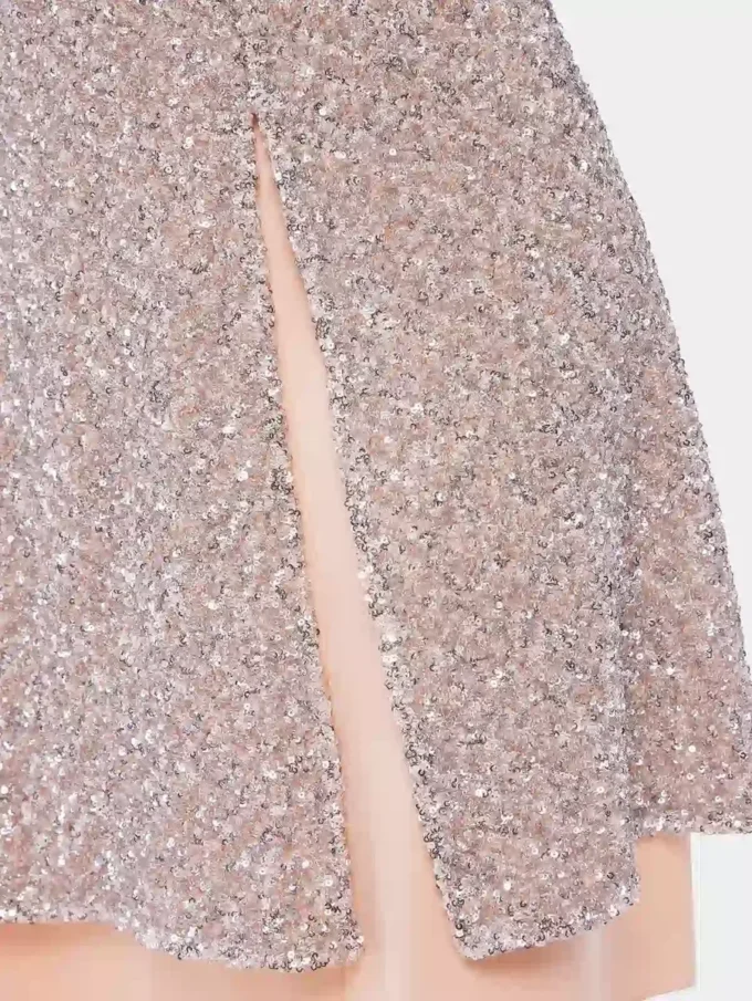 Vestido de gasa con lentejuelas plateadas