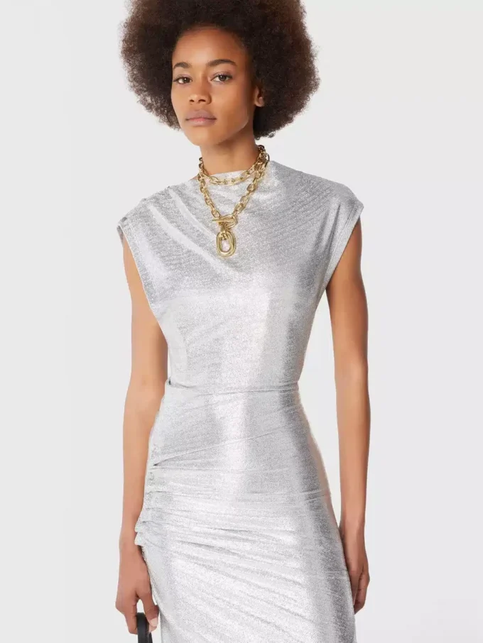 Vestido drapeado plateado con cierre de presión en lurex