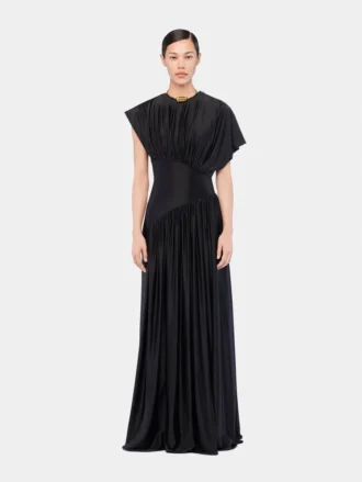 Vestido largo con detalles fruncidos