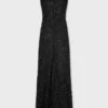 Vestido largo de crepé con bordados de perlas