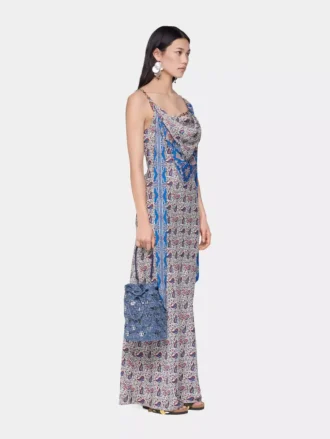 Vestido largo de satén estampado