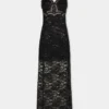 Vestido largo negro de encaje
